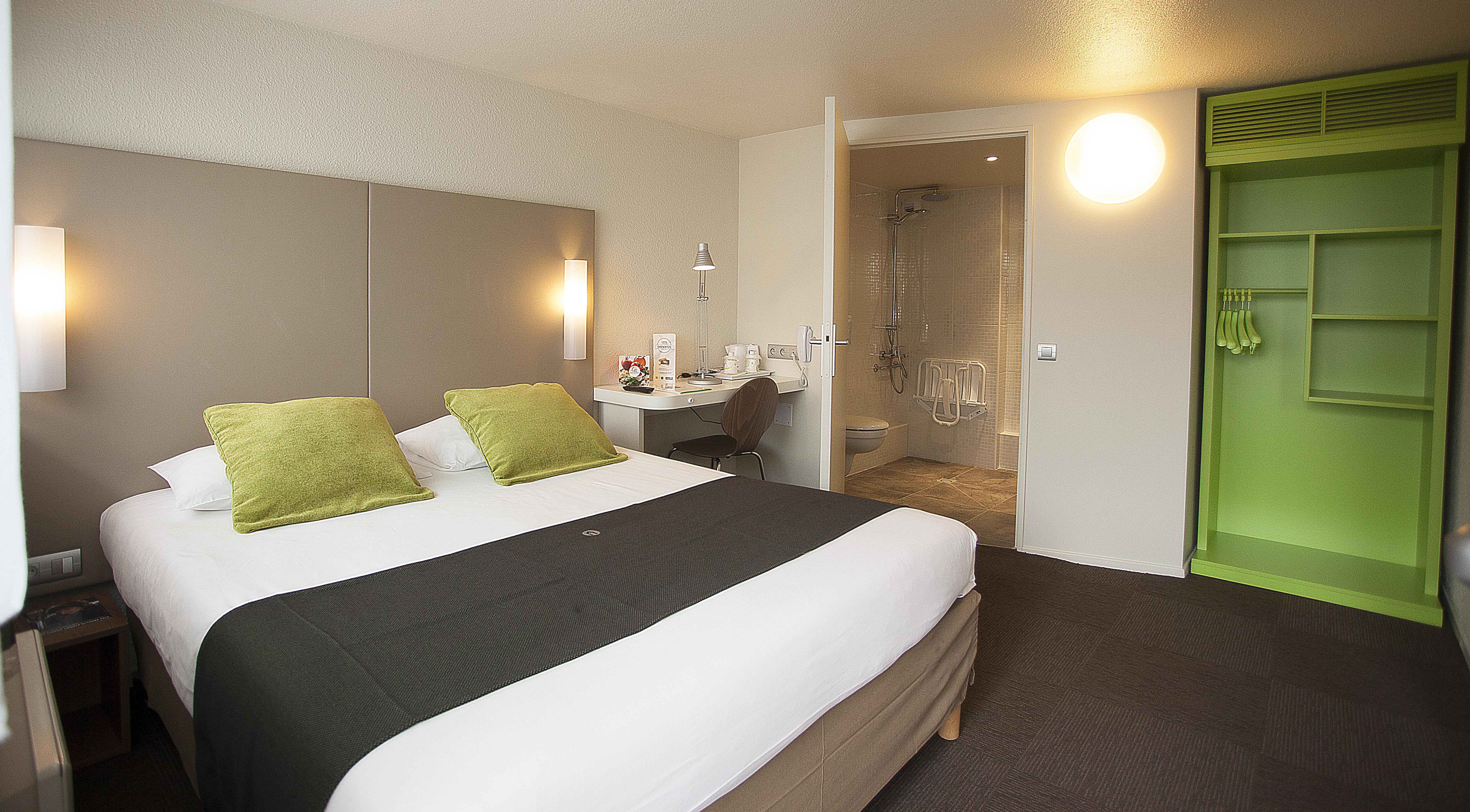 Ampaline Hotel - Perigueux Boulazac Bagian luar foto